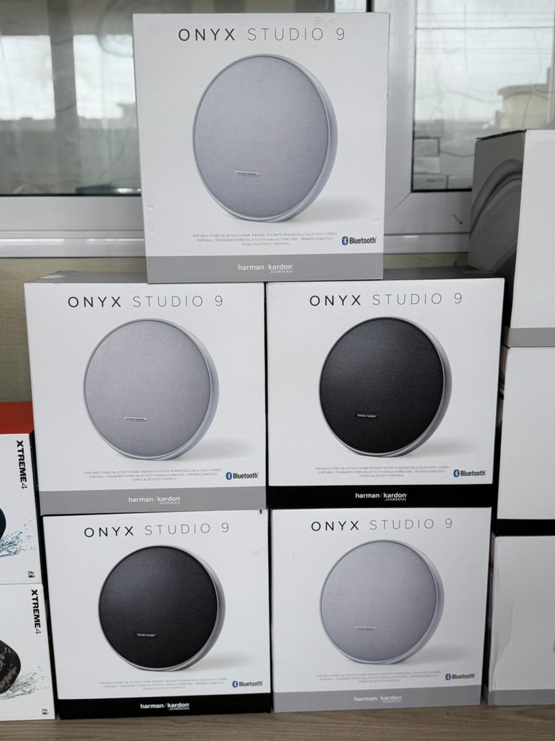 Harman Kardon Onyx 9